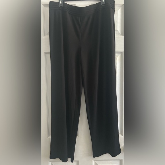 VIP Knits By Avenue Dress Pants Black w/ Pleated Elastic Waist, Size 14/16 - Picture 1 of 6